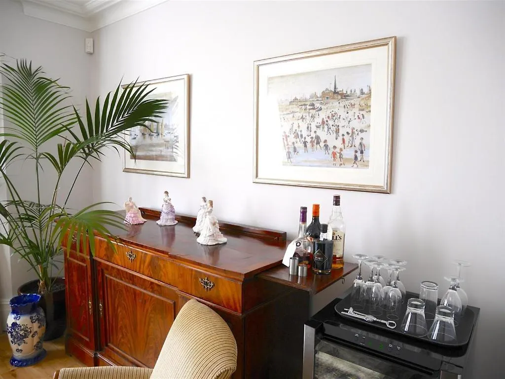 The Redstone Guesthouse Blackpool United Kingdom