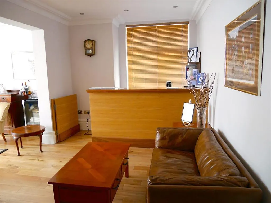 The Redstone Guesthouse Blackpool Guest house
